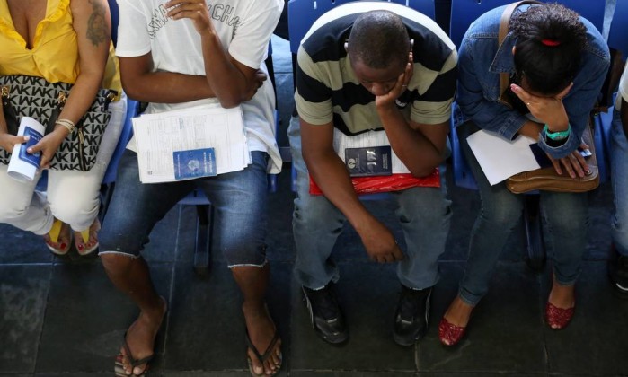 Flexibilização da CLT entra na pauta do governo Temer